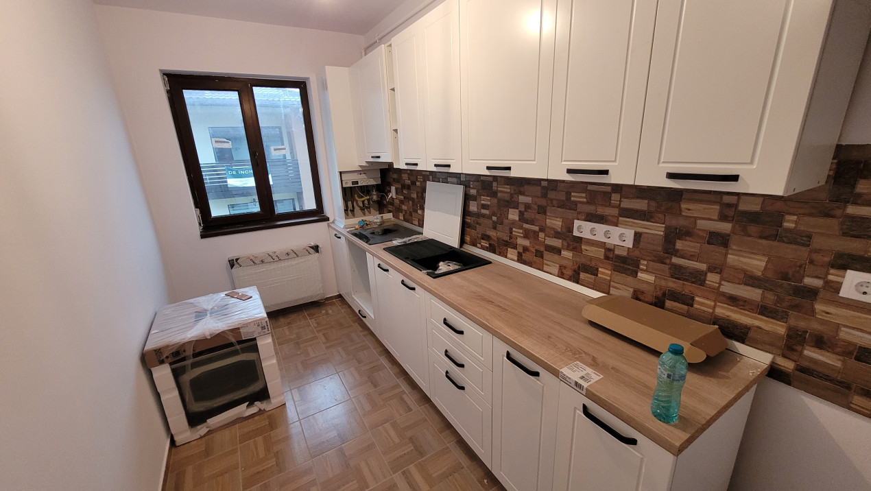 Apartament de 2 camere decomandat, 57 mp, finisat, parcare, boxa, zona Subcetate