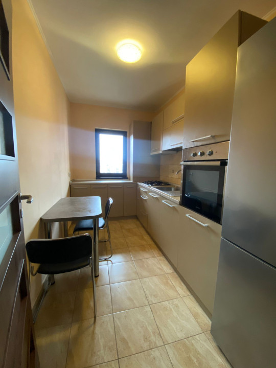 Apartament  2 camere 54 mp Zona Stejarului, parcare