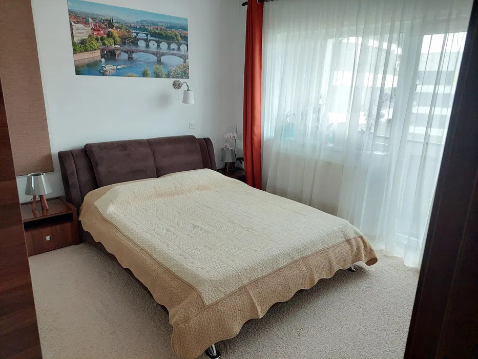 Apartament cu 3 camere, 71,15 mp, 2 balcoane, zona Sub Cetate