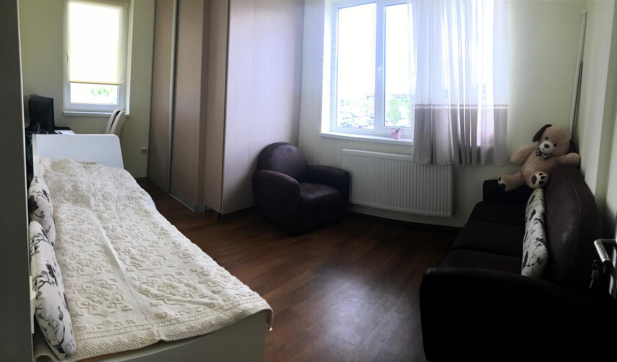 Apartament de 3 camere, 63 mp, balcon, langa Vivo