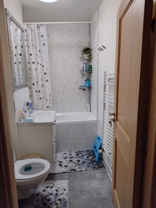 Apartament 3 camere decomandate, 65 mp, zona Mehedinți