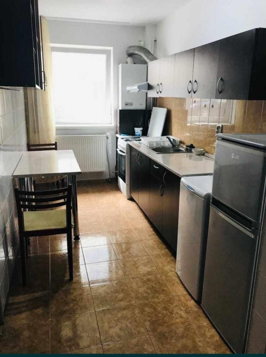 APARTAMENT CU 2 CAMERE DECOMANDATE