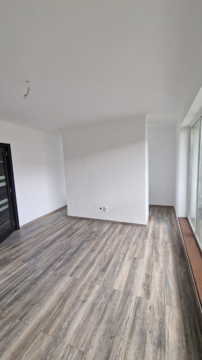 Apartament 3 camere, semidecomandat, 85.3 MP, zona facultatii de Mecanica  