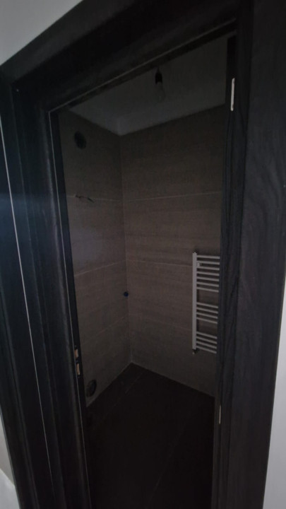 Apartament 3 camere, semidecomandat, 85.3 MP, zona facultatii de Mecanica  