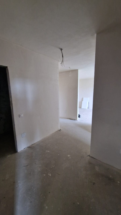 Apartament 3 camere, semidecomandat, 87 MP, zona facultatii de Mecanica  