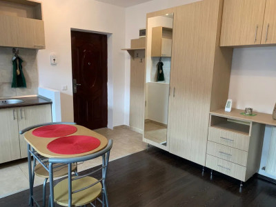 Apartament de vanzare cu 2 camere,  42 mp , zona Buna-Ziua