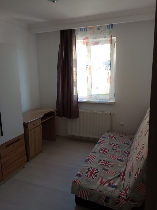 APARTAMENT DECOMANDAT CU 3 CAMERE