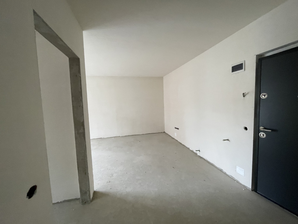 Apartament de 2 camere semifinisat, 51,17 mp cu balcon, zona Terra