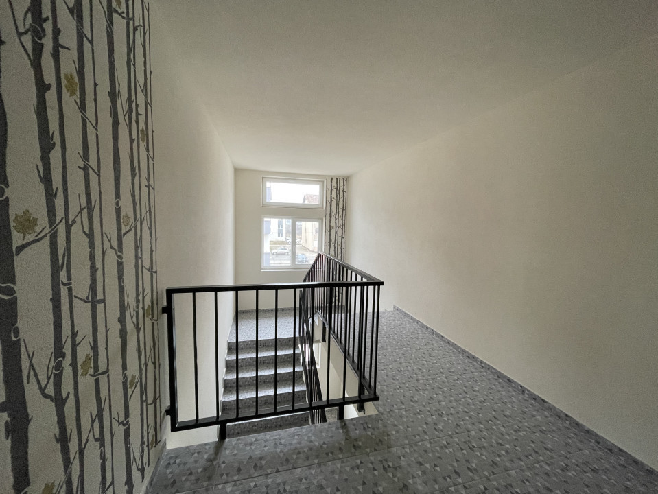 Apartament de 2 camere semifinisat, 51,17 mp cu balcon, zona Terra