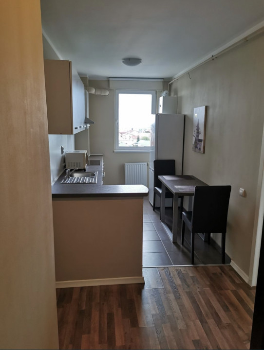 Apartament de 2 camere, 63mp, decomandat, zona Calea Turzii