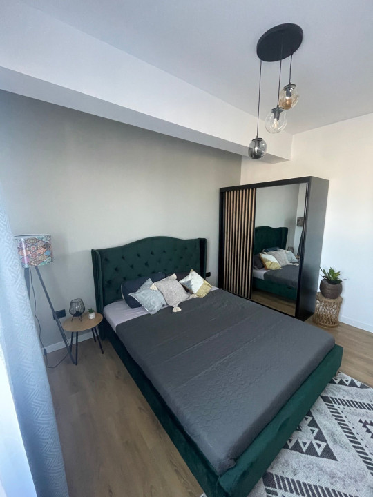 Apartament de 3 camere, 60mp, Ultrafinisat, parcare, Zona Teilor