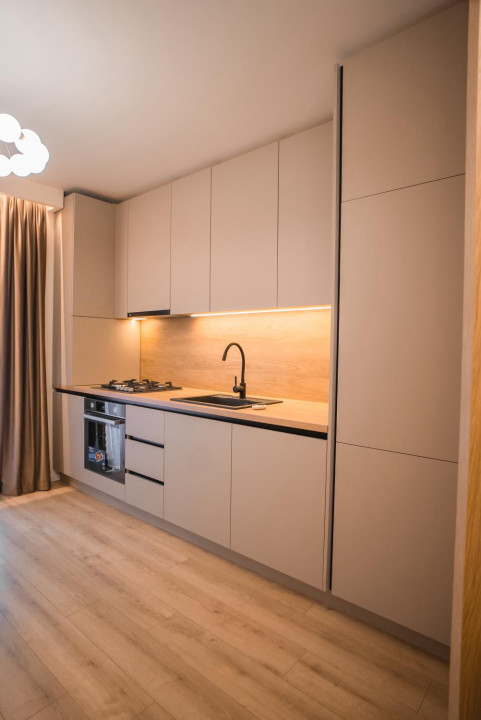 Apartament de 3 camere , 63 mp , zona Abatorului 