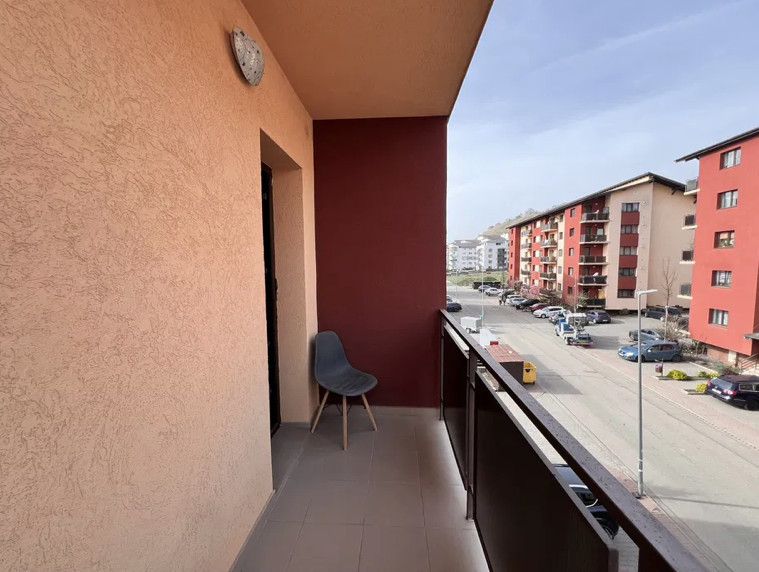 Apartament de 2 camere, 46 mp, boxa, loc de parcare