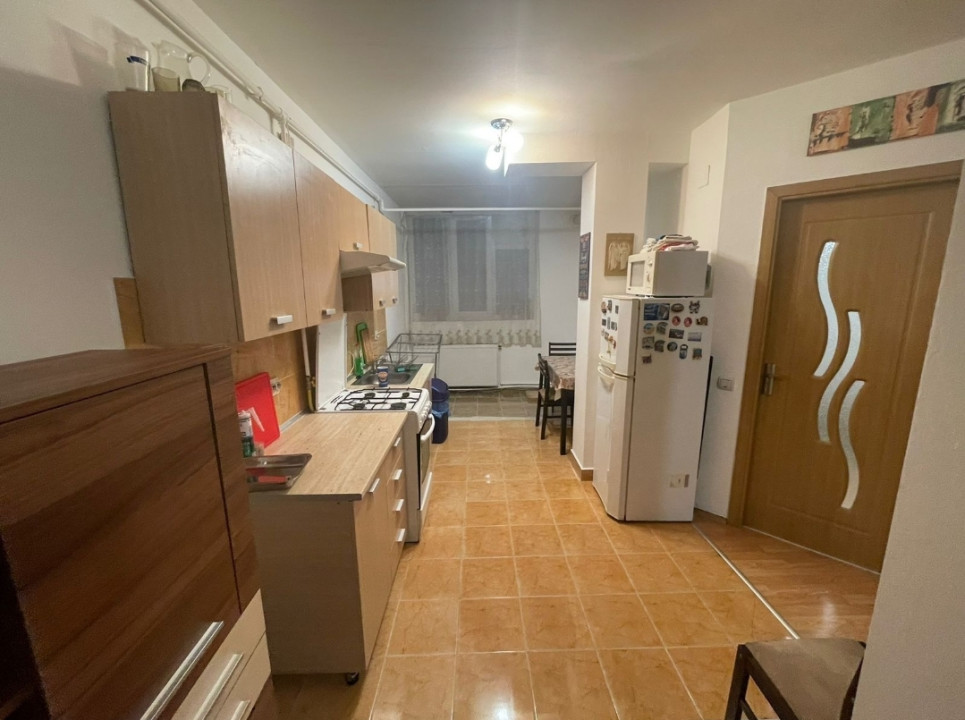 Apartament 2 camere, semidecomandat, 43.5 MP, zona Oasului, Iris