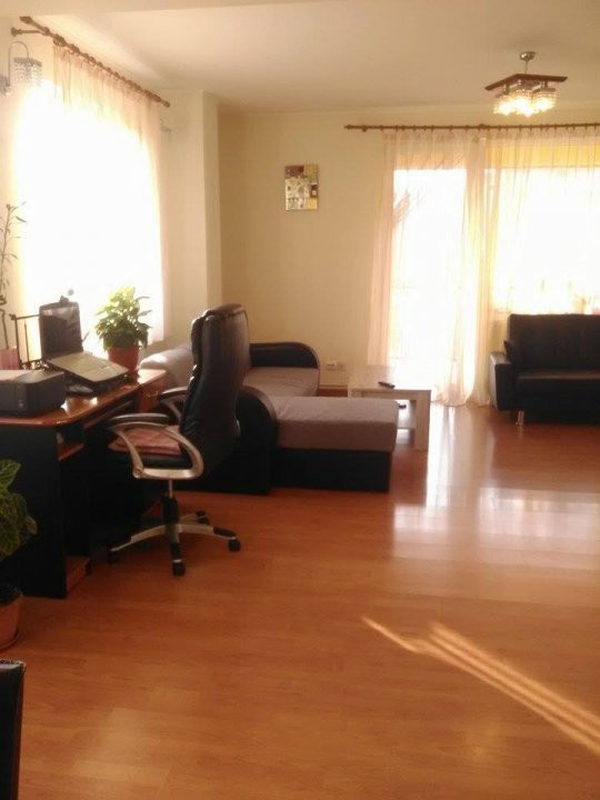 Apartament de inchiriat cu 4 camere in zona Marasti