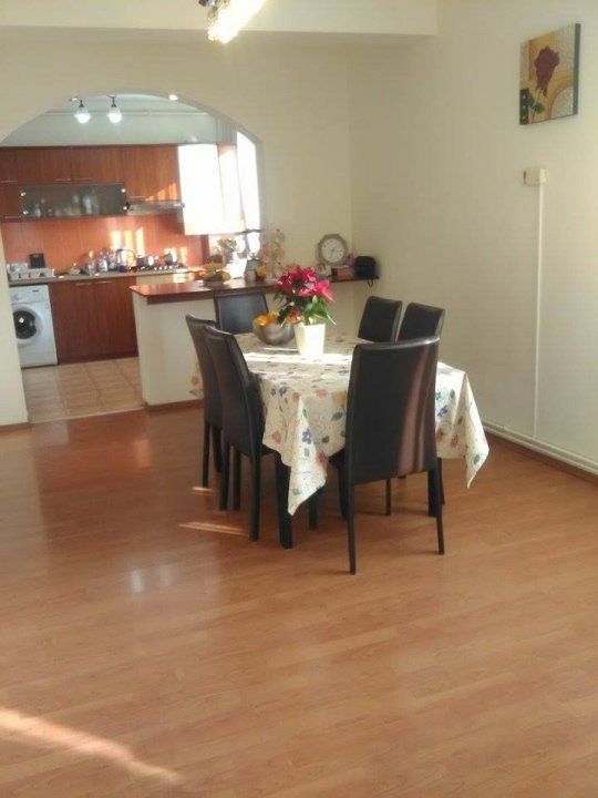 Apartament de inchiriat cu 4 camere in zona Marasti