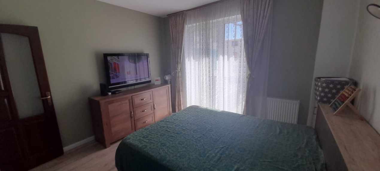 apartament cu  3camere,2 bai si parcare subterana.zona semicentrala