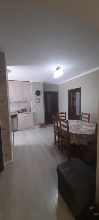 apartament cu  3camere,2 bai si parcare subterana.zona semicentrala