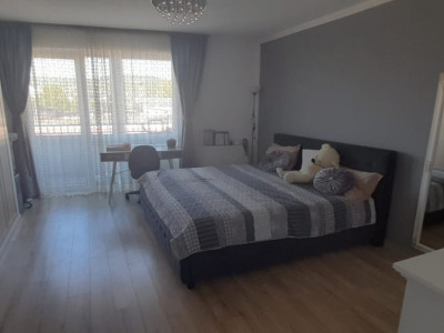 apartament cu  3camere,2 bai si parcare subterana.zona semicentrala