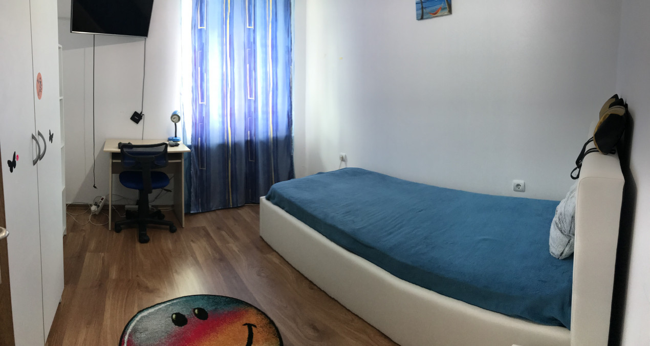 Apartament cu 4 camere, 2 parcari, 2 balcoane, zona Florilor