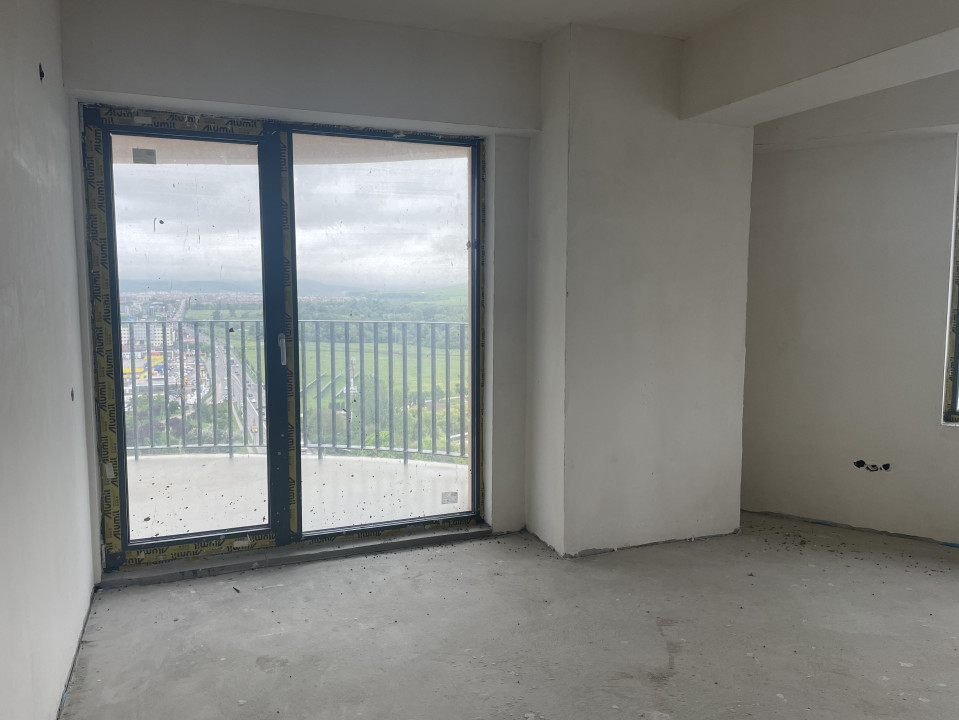 Apartament de vanzare cu 3 camere, 94mp in bloc nou, zona Manastur