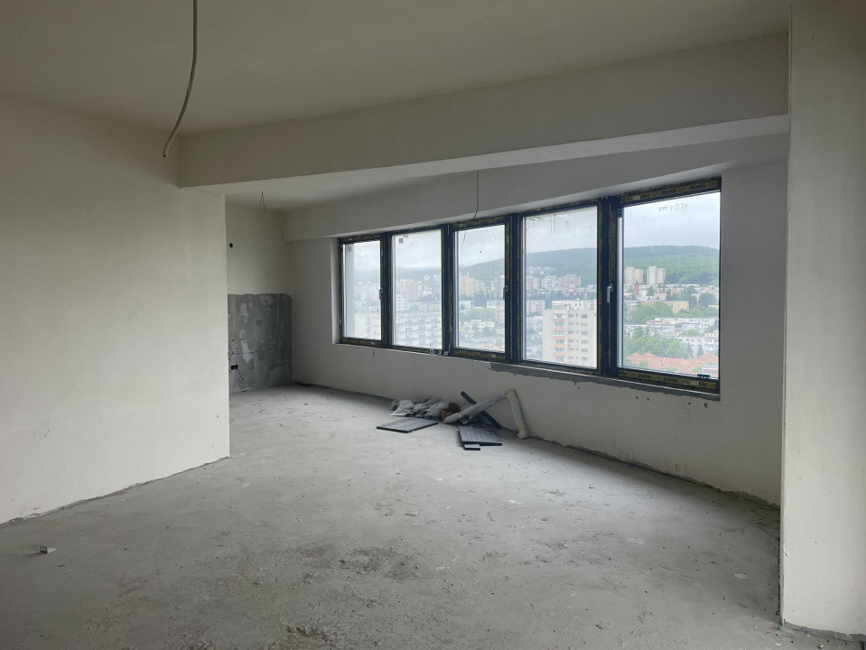 Apartament de vanzare cu 3 camere, 94mp in bloc nou, zona Manastur