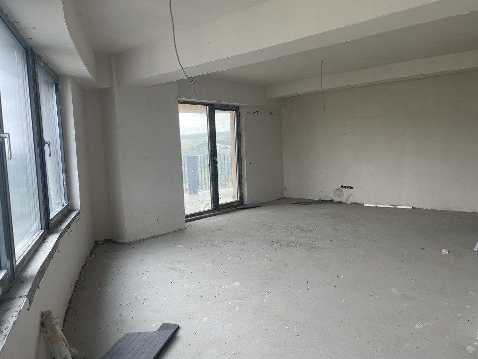 Apartament de vanzare cu 3 camere, 94mp in bloc nou, zona Manastur