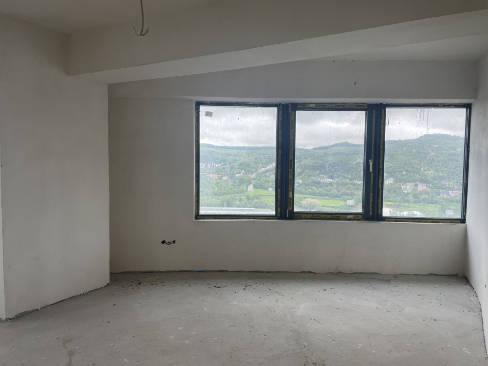 Apartament de vanzare cu 3 camere, 94mp in bloc nou, zona Manastur