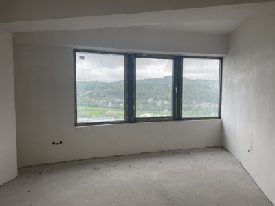 Apartament de vanzare cu 3 camere, 94mp in bloc nou, zona Manastur