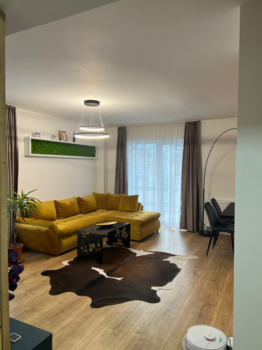 Apartament de 2 camere,  54 mp , zona Cetatii