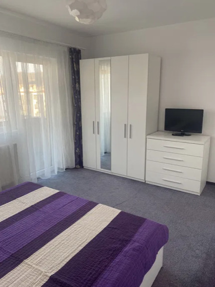 Apartament de 4 camere, 2 bai, 86 MP, loc parcare, zona LEV SPA