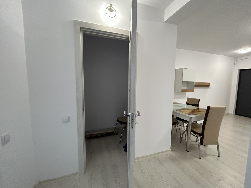 Apartament 2 camere ultrafinisat, 53 mp, parcare, zona Cetatii