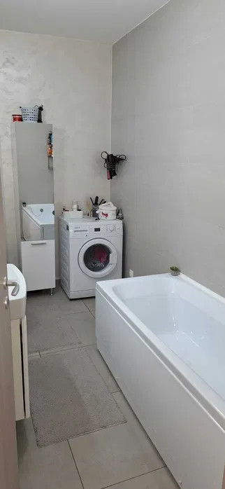 Apartament de vanzare cu 2 camere, in ansamblu rezidential nou