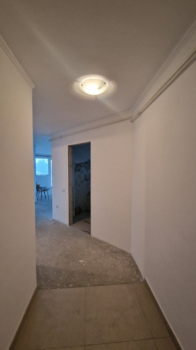 Apartament cu 3 camere, 70mp utili, parcare sub, Dambul R.