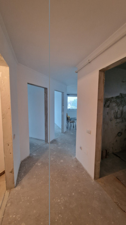 Apartament cu 3 camere, 70mp utili, parcare sub, Dambul R.