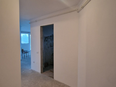 Apartament cu 3 camere, 70mp utili, parcare sub, Dambul R.