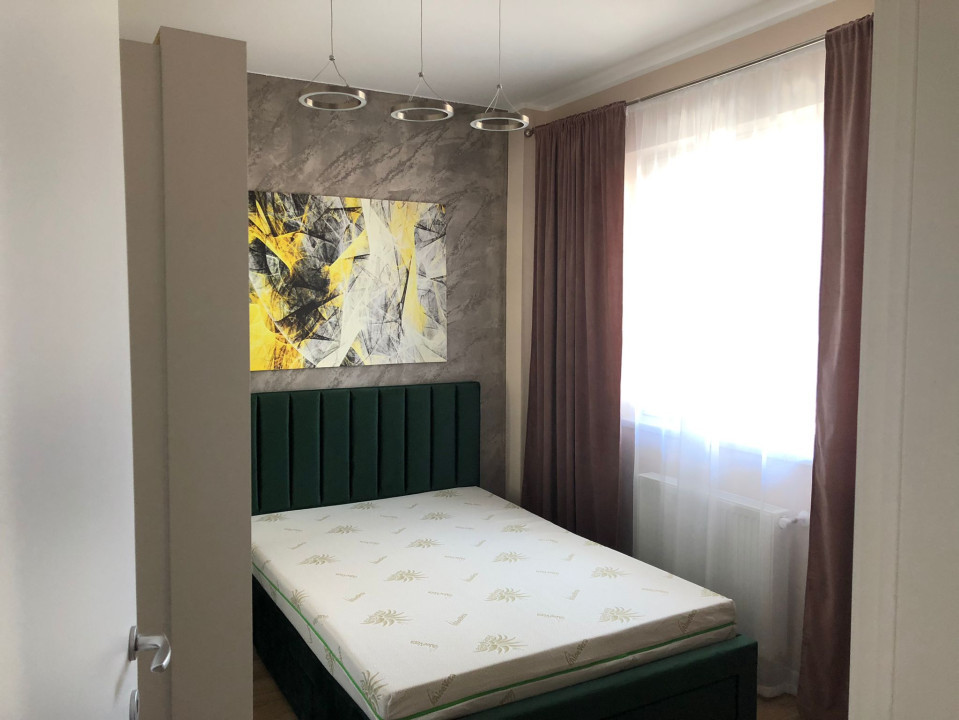 Apartament de 3 camere, 56,5 mp, mobilat utilat, terasa 27,2 mp, zona Terra