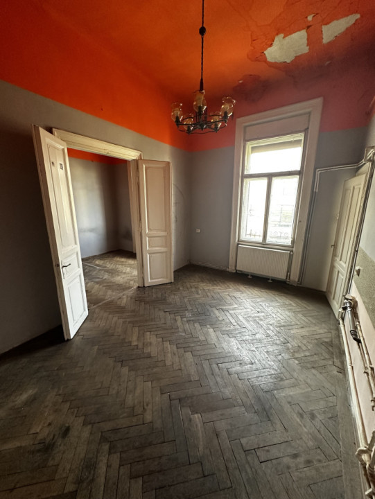 Apartamemt cu 2 camere semicentral