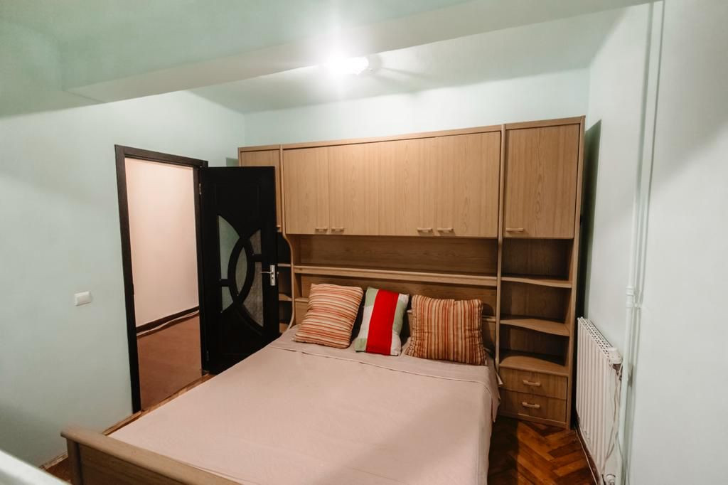 apartament cu 2 camere in zona centrala