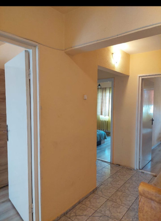 Apartament 3 camere decomandate, 67 mp, 2 bai, 2 balcoane, in Manastur