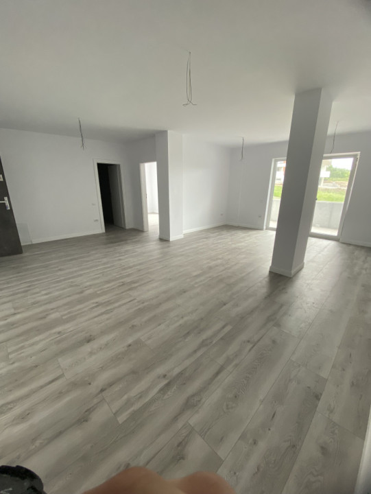 Apartament de 2 camere, semidecomandat, 55,71mp, Valea Chintaului