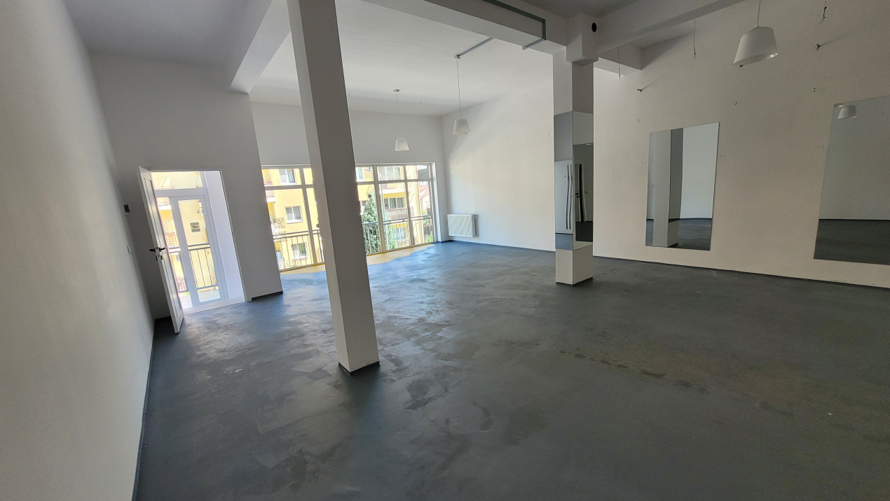 Spatiu comercial, 72 mp, zona Teilor, Floresti