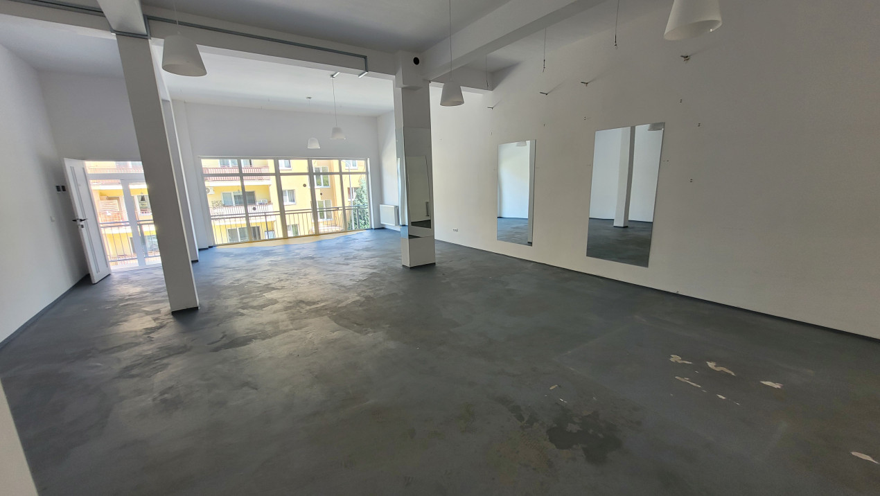 Spatiu comercial, 72 mp, zona Teilor, Floresti