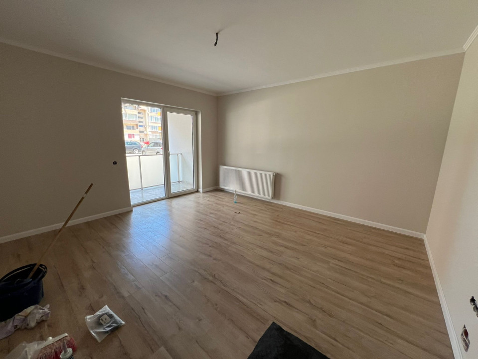 Apartament 2 camere decomandate, Sesul de Sus