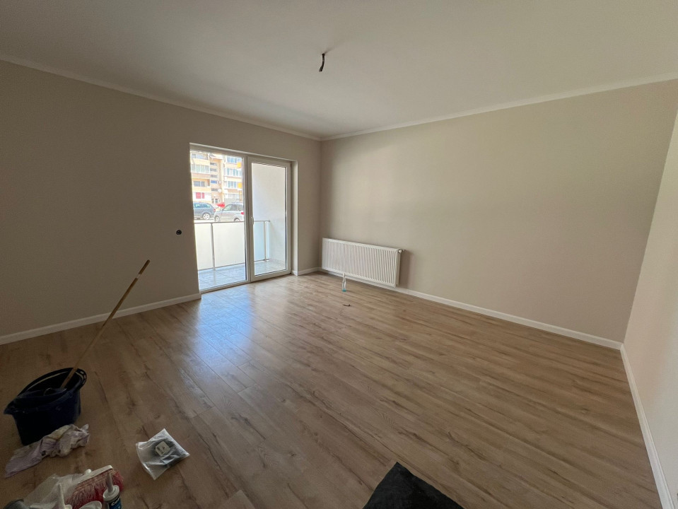 Apartament 2 camere decomandate, Sesul de Sus