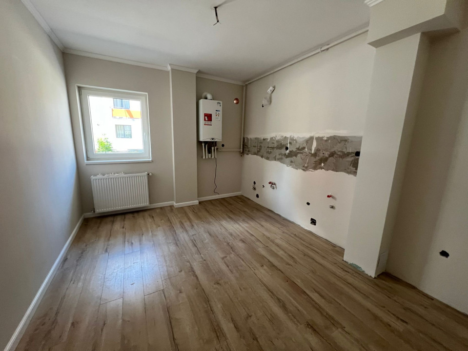 Apartament 2 camere decomandate, Sesul de Sus