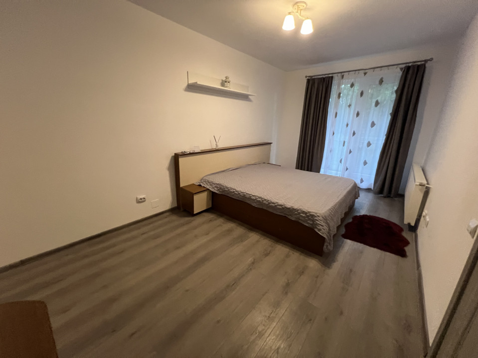 Apartament de 2 camere decomandate, 61 mp, gradina, zona Abatorului