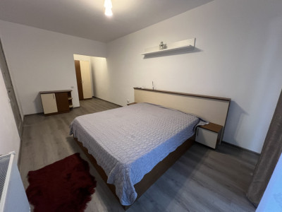 Apartament de 2 camere decomandate, 61 mp, gradina, zona Abatorului