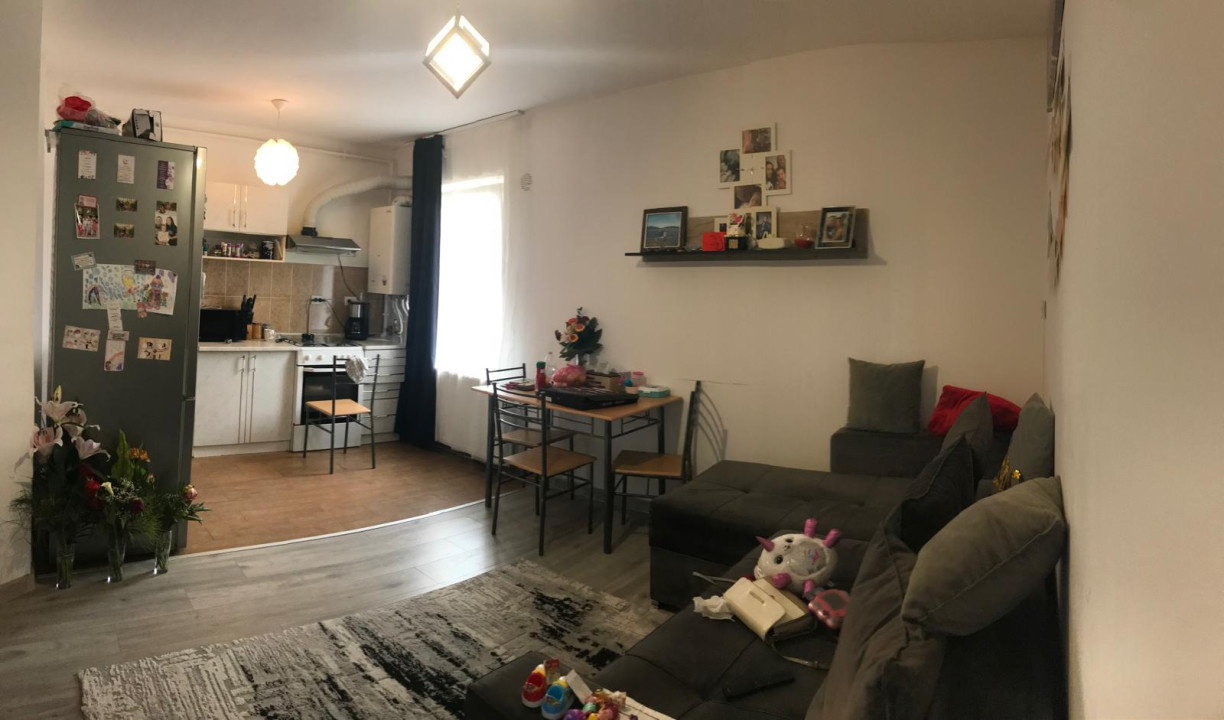 Apartament cu 3 camere, 57 mp, parcare, zona Urusagului