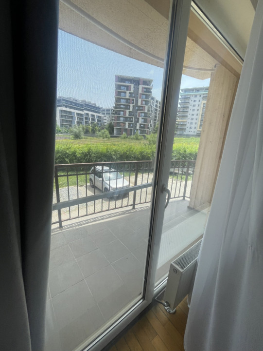 Apartament cu 4 camere de vanzare, 98 mp, zona Andrei Muresan 